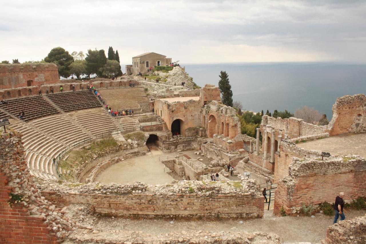 Nice Apartment In Taormina Esterno foto